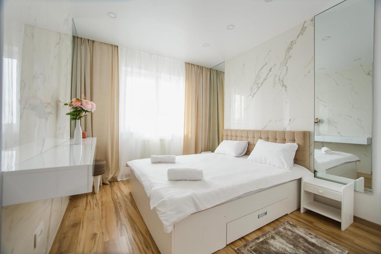 Elegant & Spacious - Central Apartment Oradea Eksteriør bilde