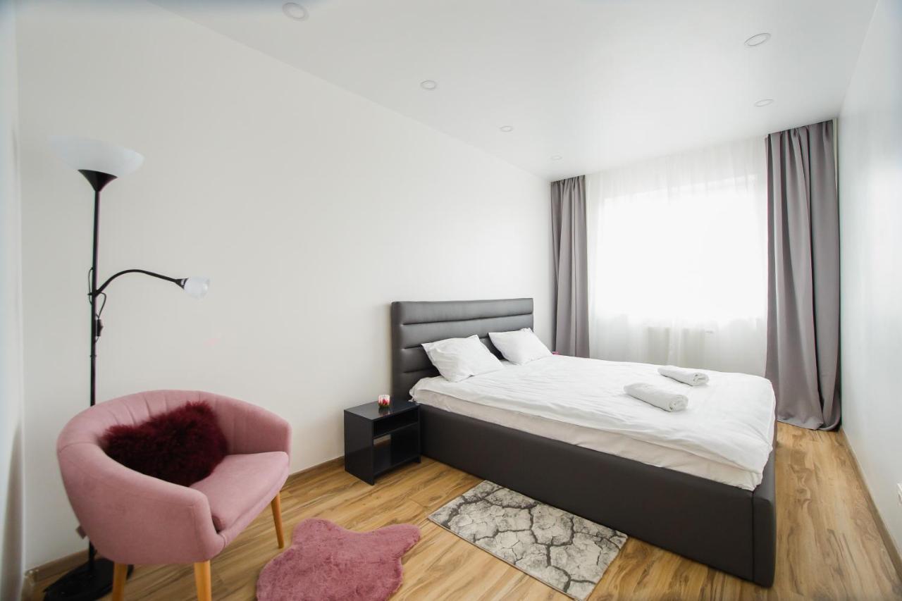 Elegant & Spacious - Central Apartment Oradea Eksteriør bilde