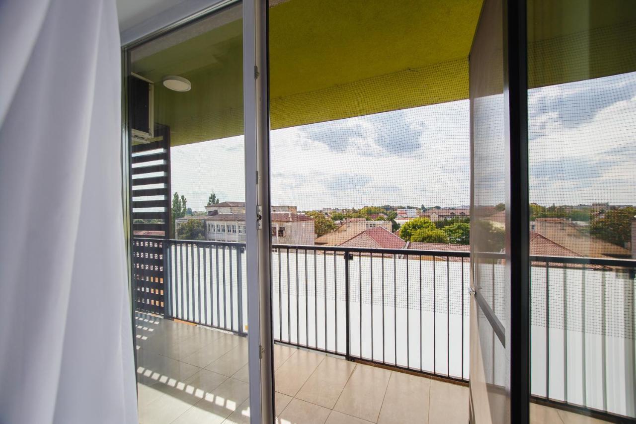 Elegant & Spacious - Central Apartment Oradea Eksteriør bilde
